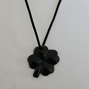 Onyx Four-Leaf Clover Pendant/ Charm